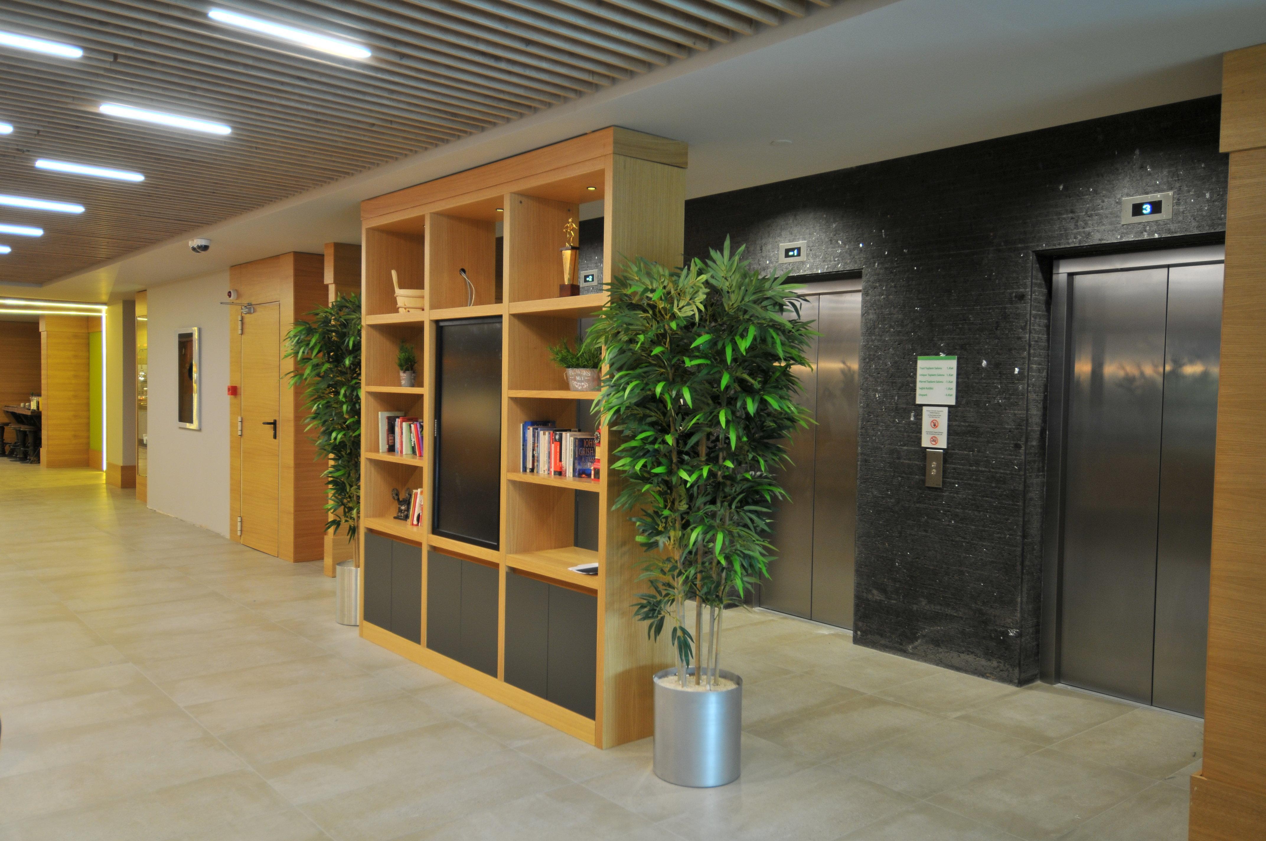Holiday Inn Istanbul - Kadikoy By Ihg Exterior photo