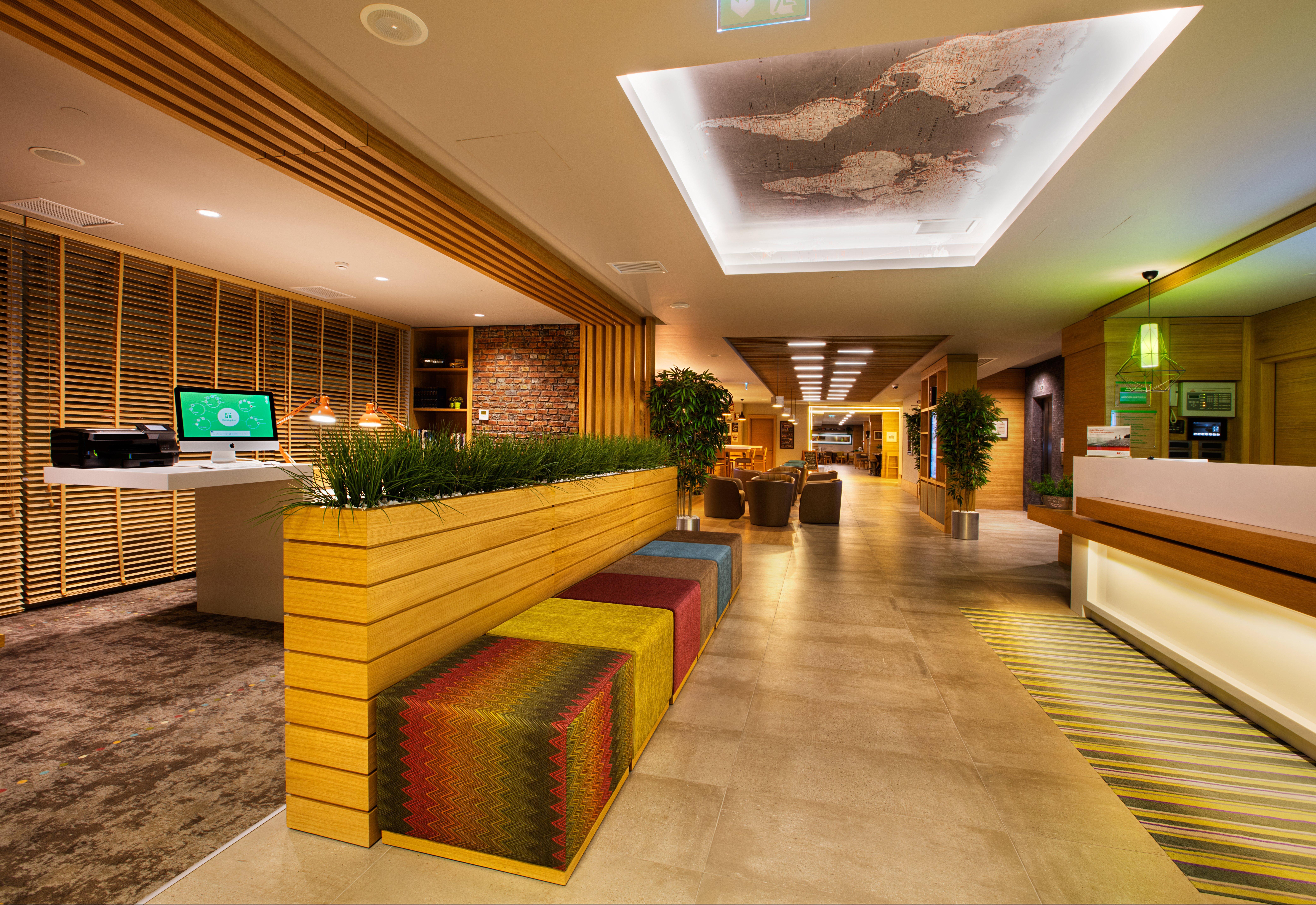Holiday Inn Istanbul - Kadikoy By Ihg Exterior photo