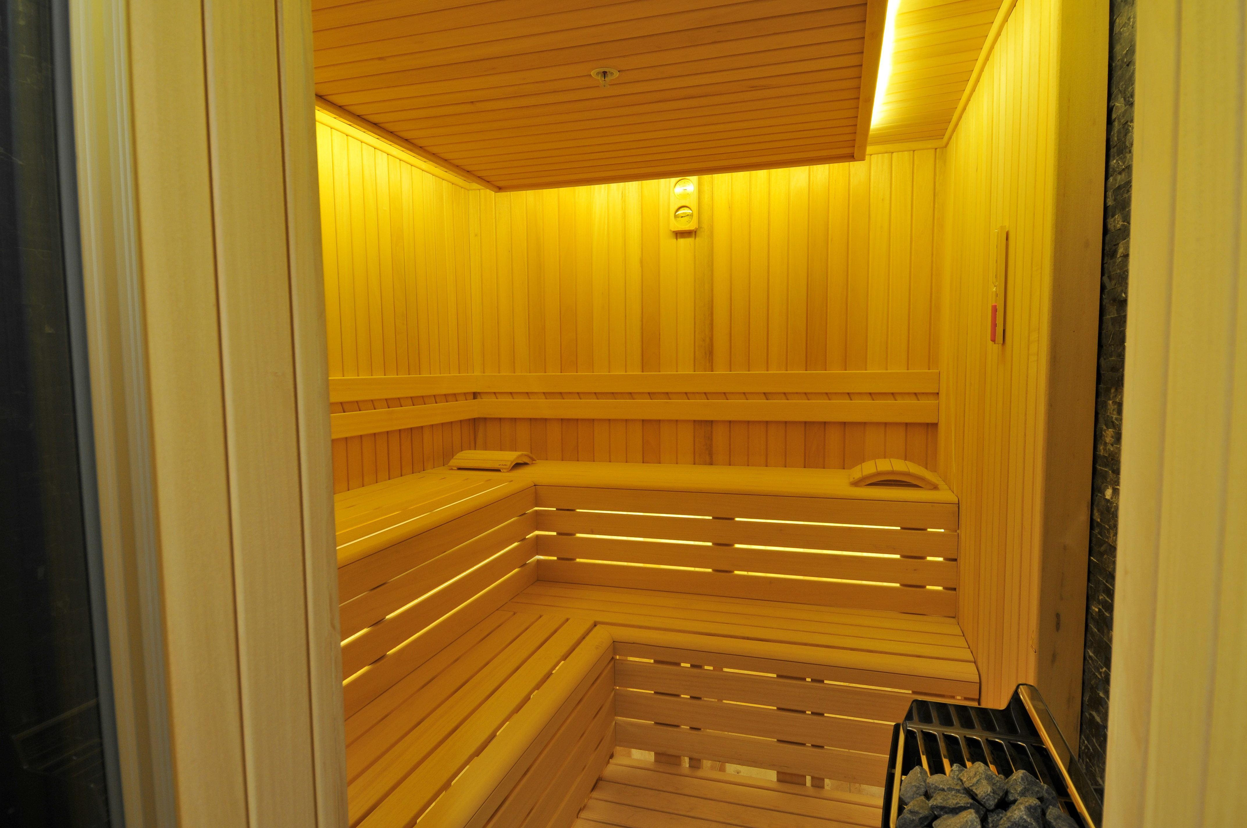 Holiday Inn Istanbul - Kadikoy By Ihg Exterior photo