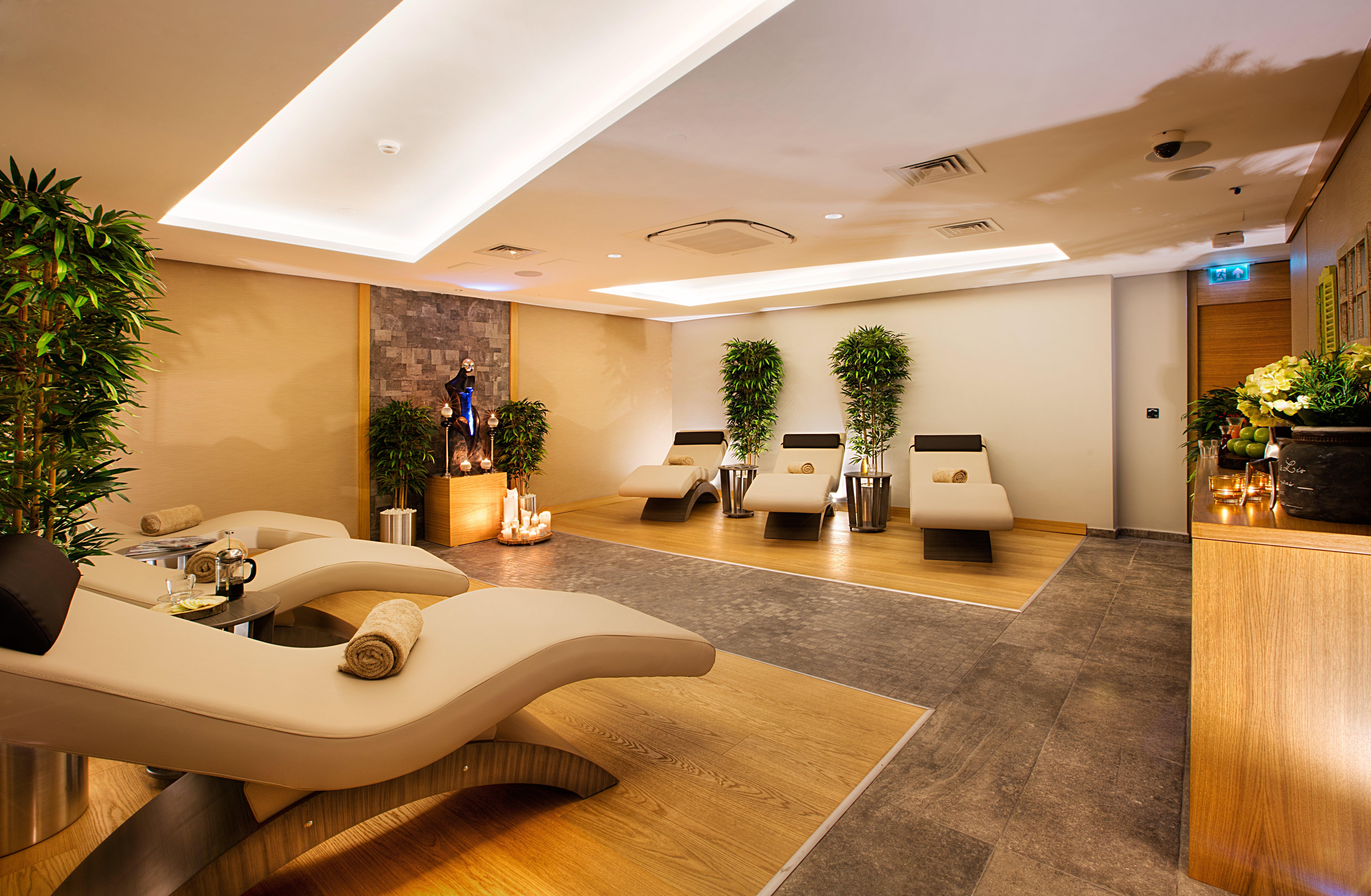 Holiday Inn Istanbul - Kadikoy By Ihg Exterior photo